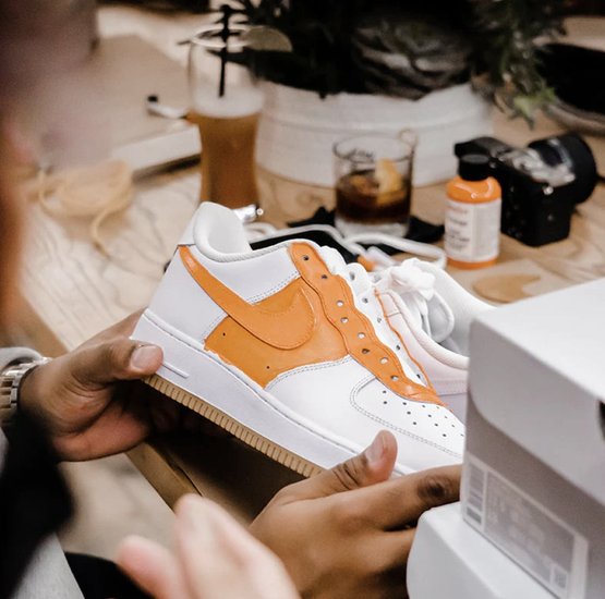Join The Shoe Surgeon's 30-Day Sneaker Making Class